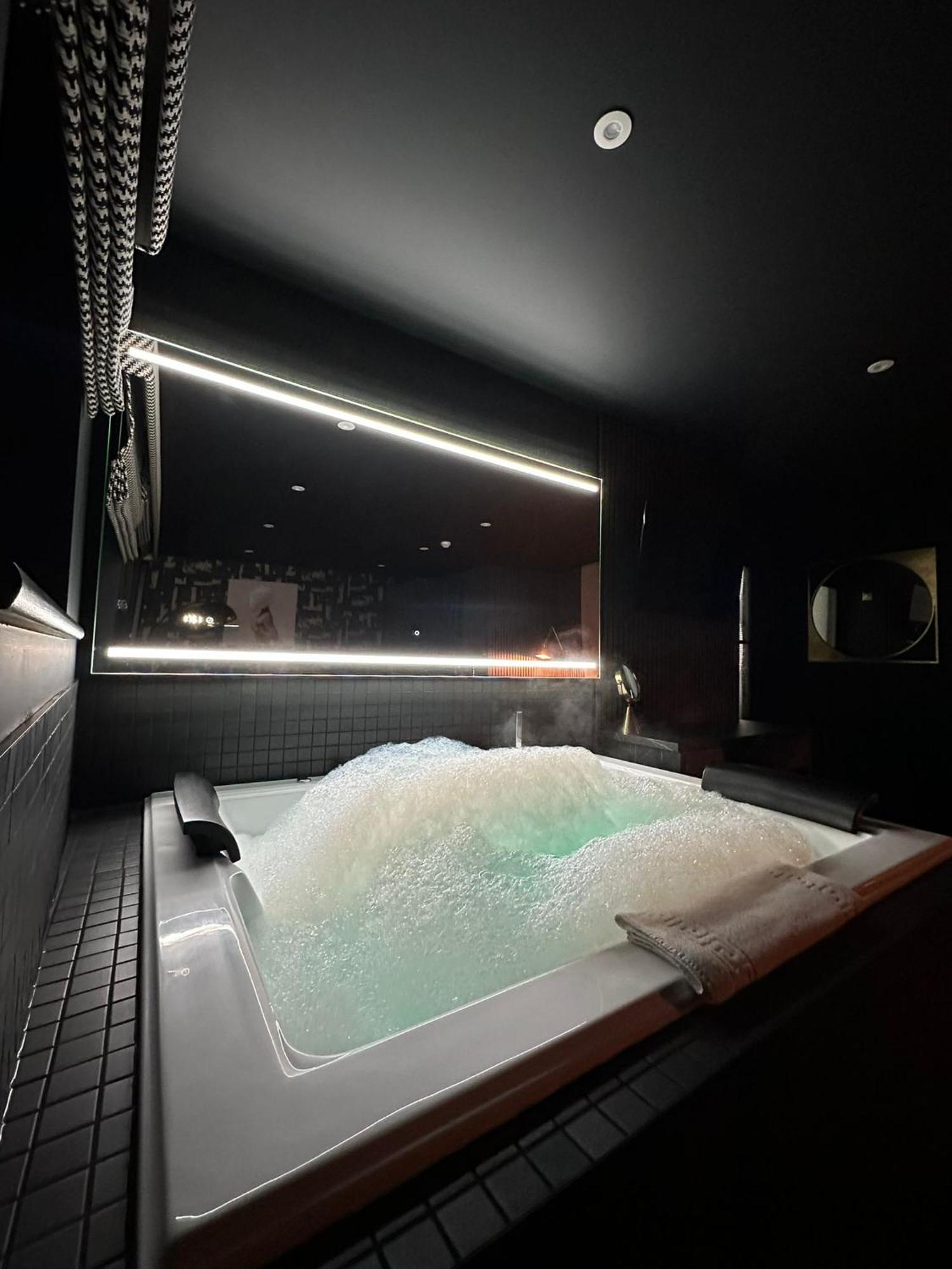 Secret Suites แลงคาสเตอร์ ภายนอก รูปภาพ